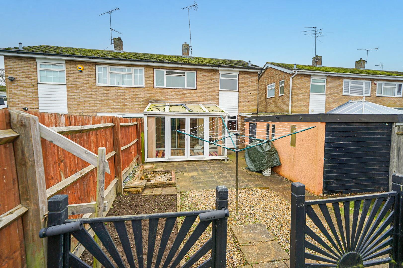 Brookside Walk, Leighton Buzzard Quarters Estate Agents